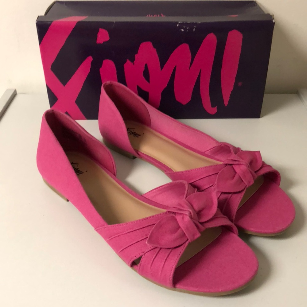 Fiona Women’s Fuschia Flats Size 11
